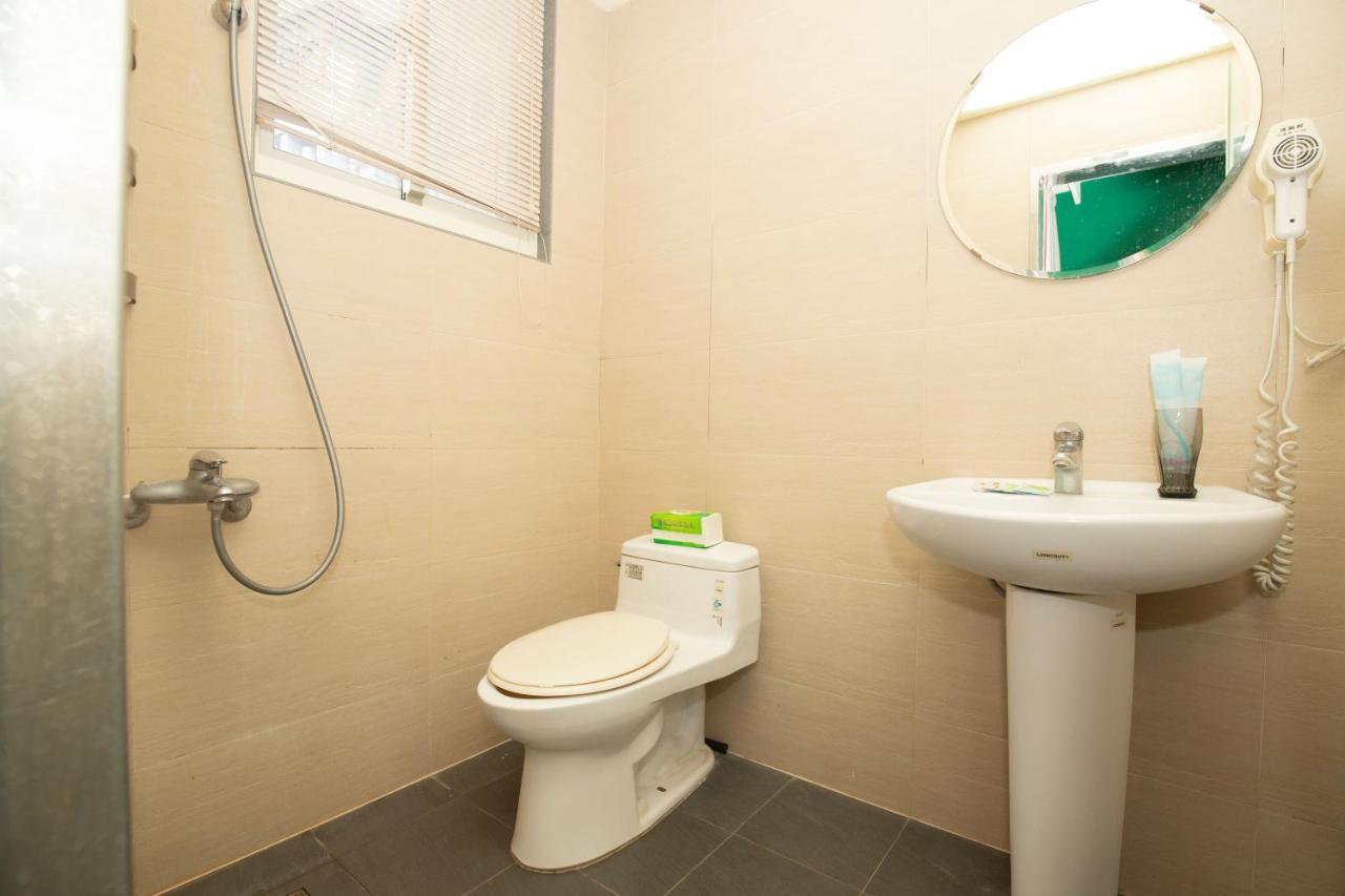 Fengjia Muxia Apartment Taichung Bagian luar foto