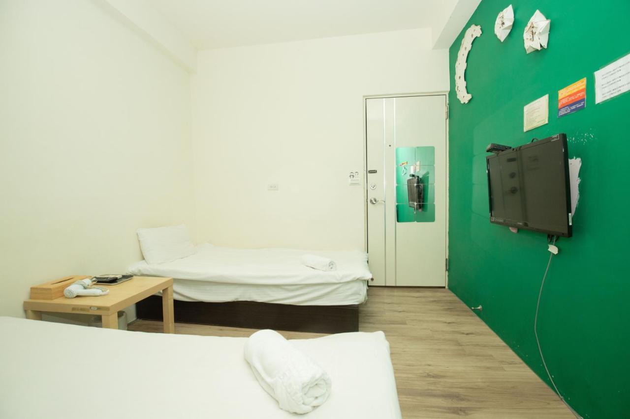 Fengjia Muxia Apartment Taichung Bagian luar foto