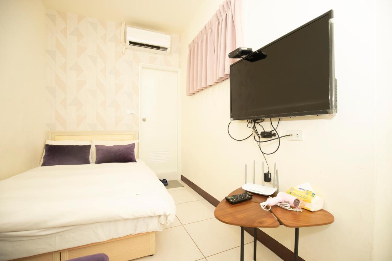 Fengjia Muxia Apartment Taichung Bagian luar foto