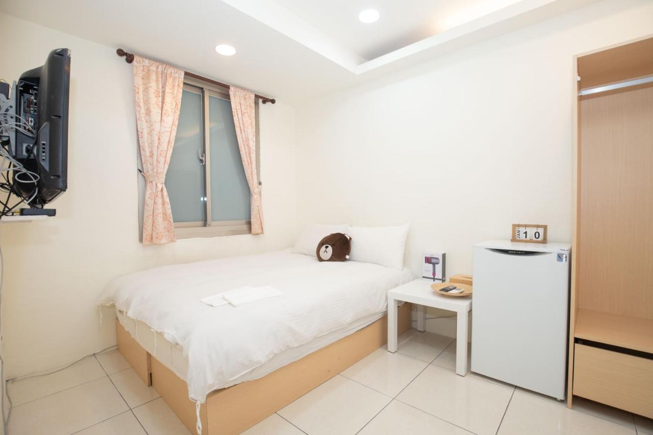 Fengjia Muxia Apartment Taichung Bagian luar foto