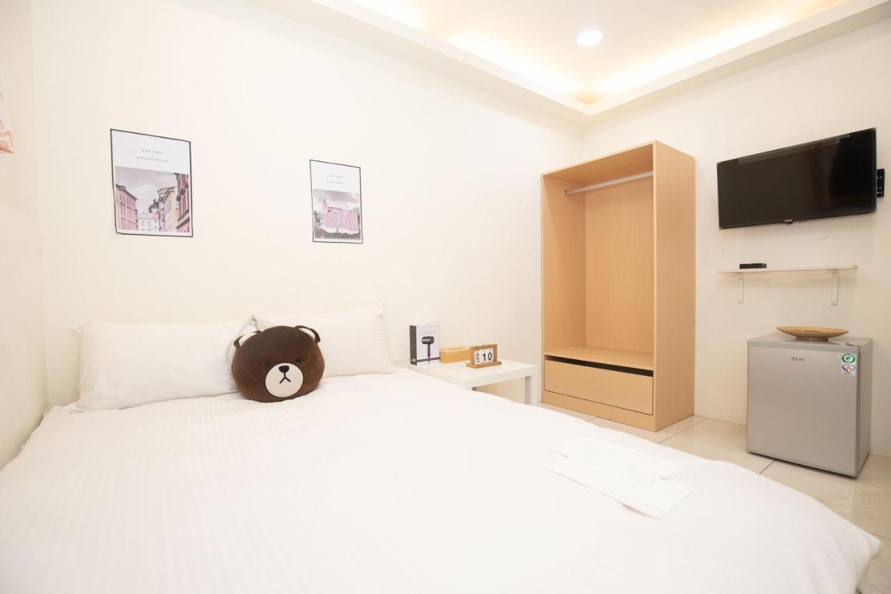 Fengjia Muxia Apartment Taichung Bagian luar foto